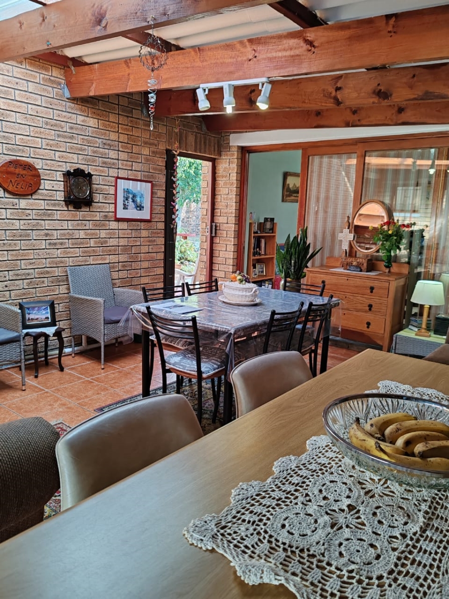 3 Bedroom Property for Sale in Kleinmond Western Cape